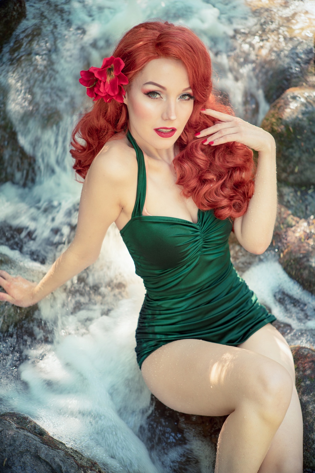 emerald green swimsuit latest trends